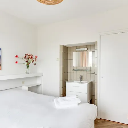 Vernieuwd Zeezicht Luxe Apartment *