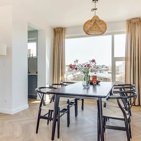 Vernieuwd Zeezicht Luxe Apartment *