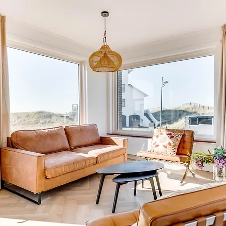 Vernieuwd Zeezicht Luxe *