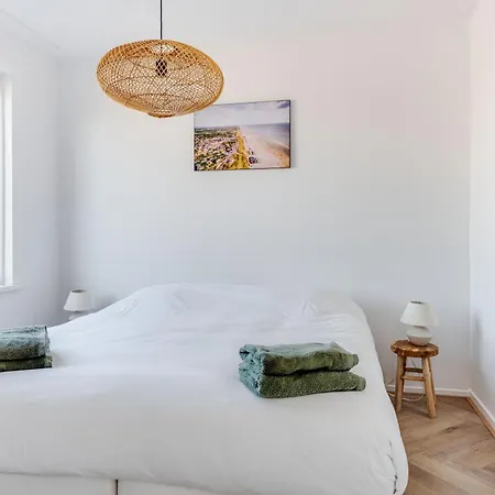 Apartment Vernieuwd Zeezicht Luxe