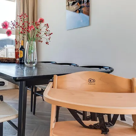 Vernieuwd Zeezicht Luxe Apartamento Bergen aan Zee
