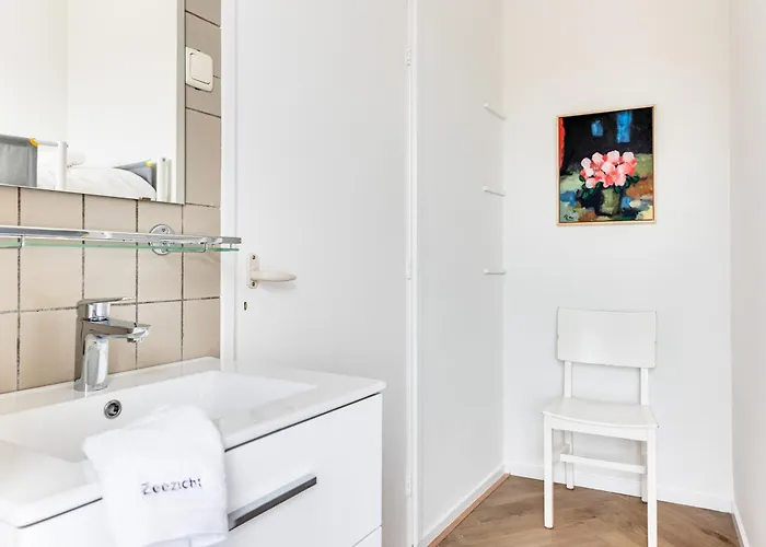 Vernieuwd Zeezicht Luxe *