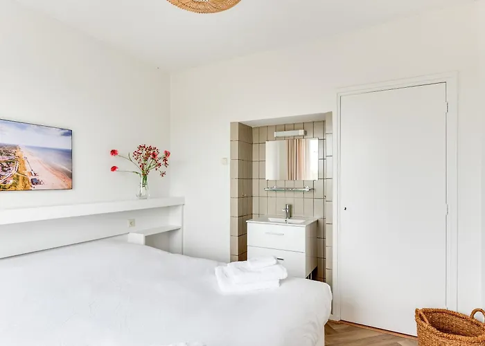 Vernieuwd Zeezicht Luxe 아파트 *