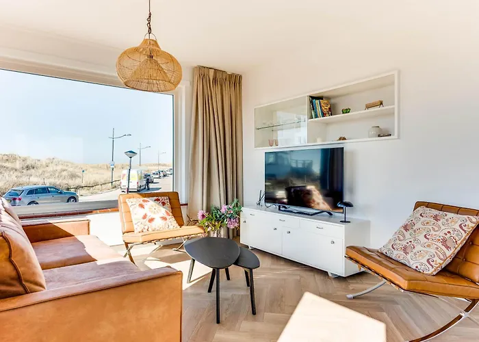 아파트 Vernieuwd Zeezicht Luxe