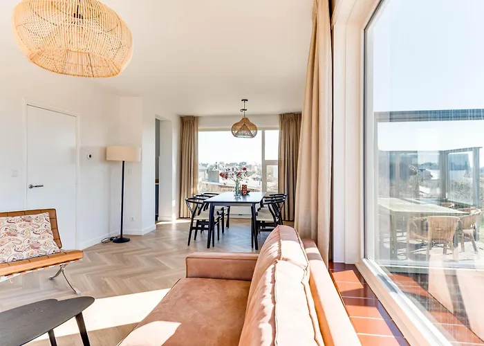 Vernieuwd Zeezicht Luxe 아파트 버겐안지