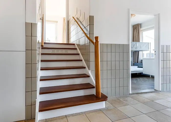 아파트 Vernieuwd Zeezicht Luxe *