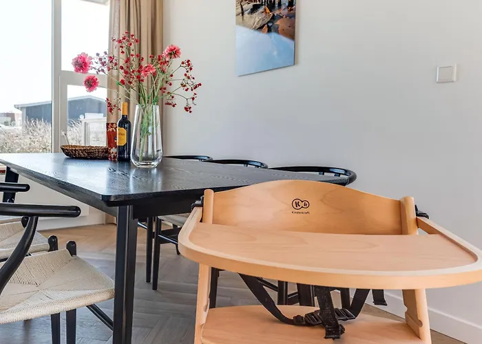 Vernieuwd Zeezicht Luxe 아파트 버겐안지